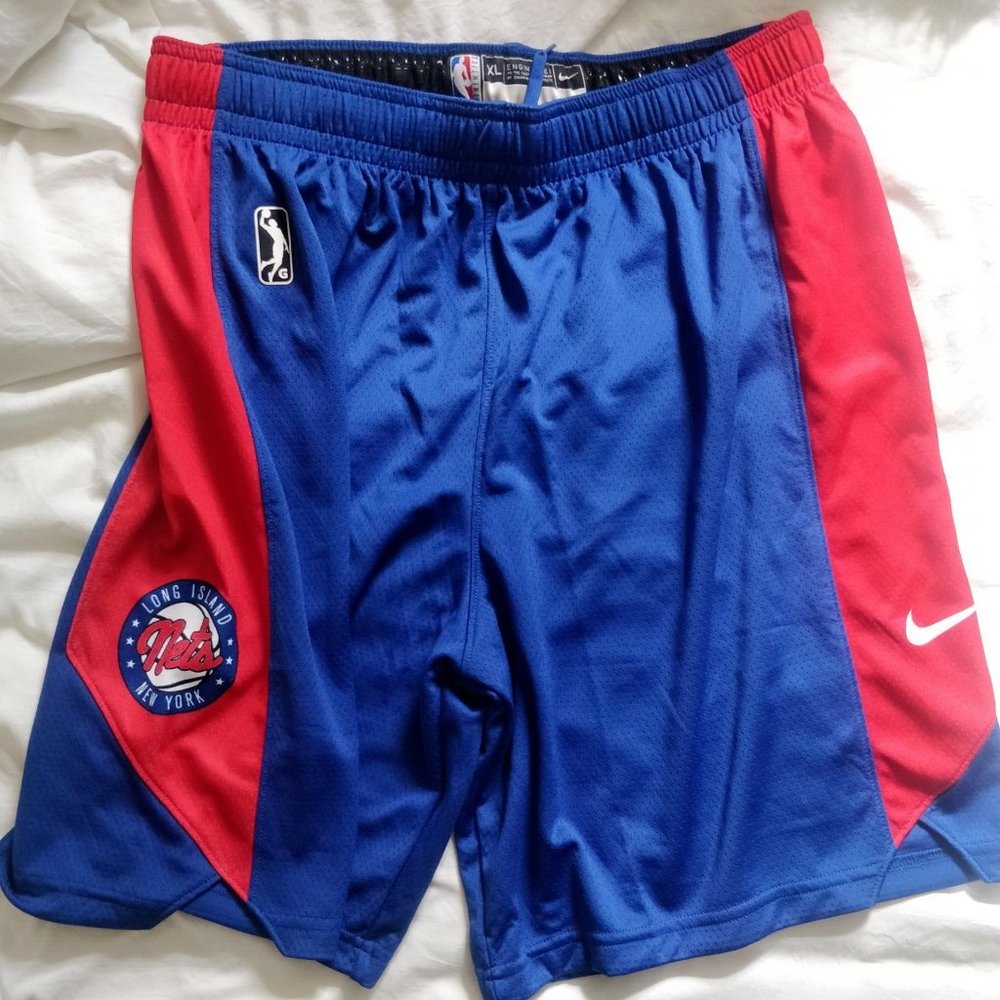 LONG ISLAND NETS TEAM ISSUED PRACTICE SHORT XL